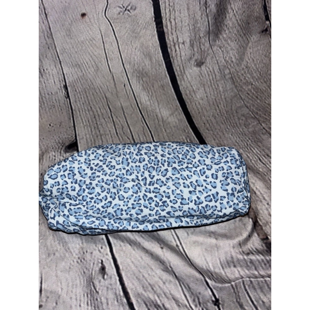 Bottega Veneta Blue Leopard Nylon Makeup Bag with Rare Color Pattern Design - Picture 4 of 6